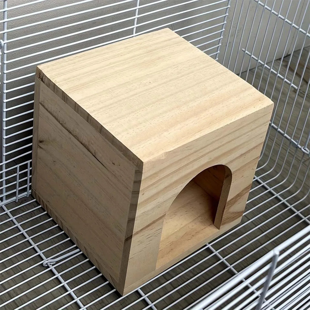 Wooden hamster, golden bear, dodge house, rutin, chicken house, flower branch, hedgehog bedroom, wooden house, house 1 piece